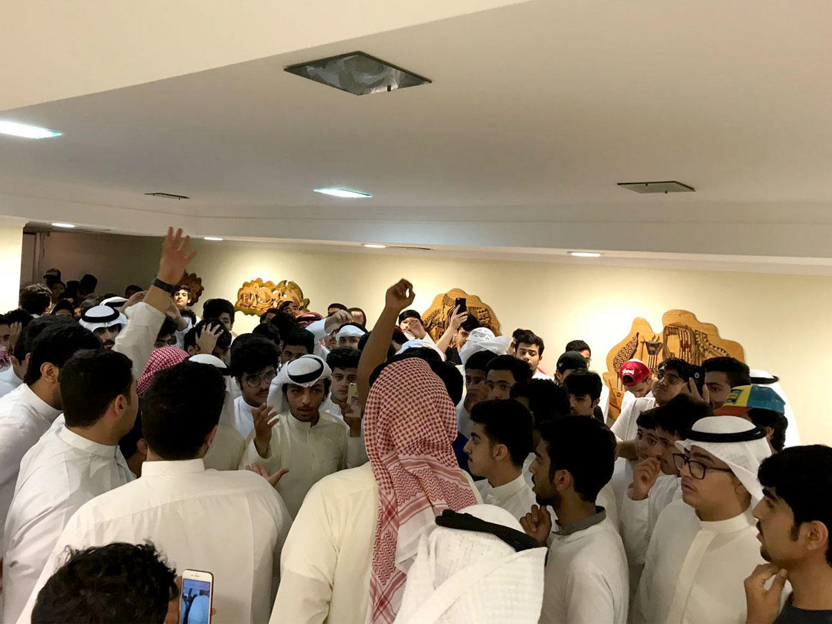 جانب من اعتصام الطلبة امس 