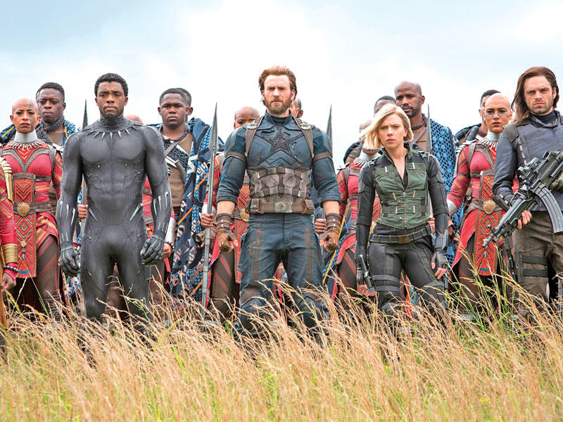 مشهد من فيلم «Avengers»