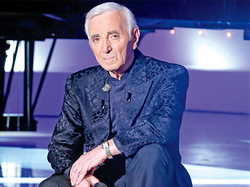 المغني الفرنسي شارل أزنافور