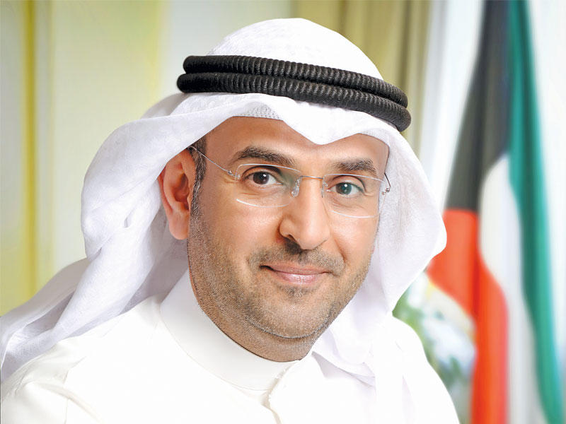  وزير المالية نايف الحجرف