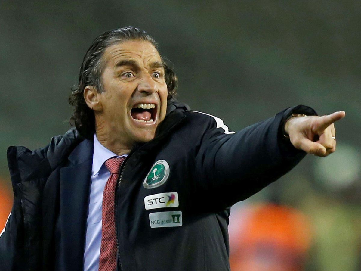  المدرب الأرجنتيني للمنتخب السعودي لكرة القدم خوان انطونيو بيتزي