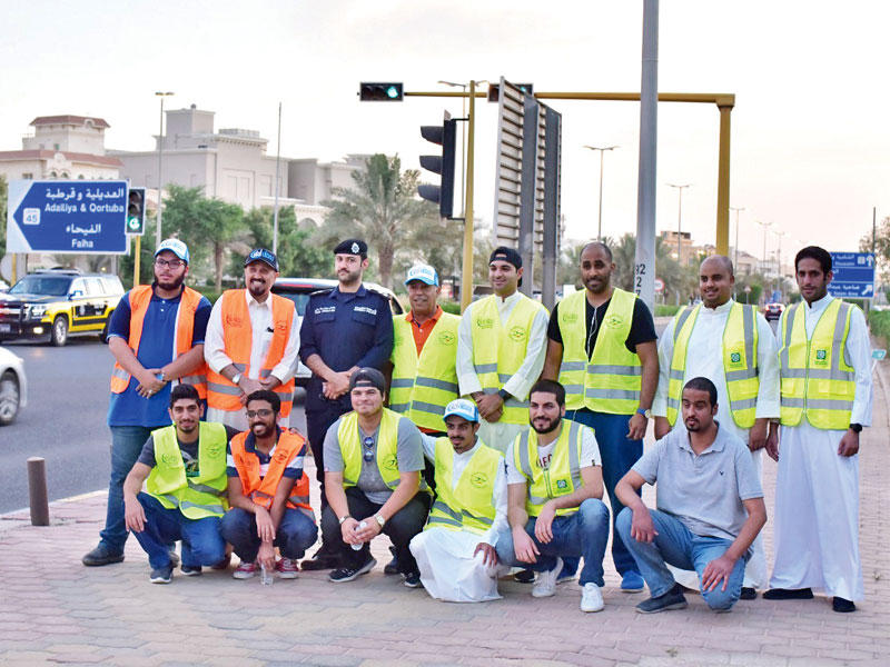 فريق «بيتك» التطوعي مع رجال «الداخلية» وممثلي مركز العمل التطوعي