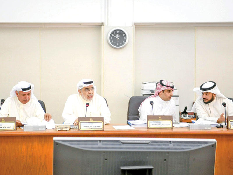 الحويلة والعدساني وعبدالصمد والرومي في اجتماع «الميزانيات»