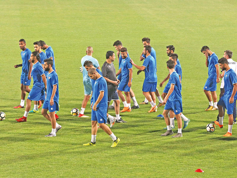 جانب من تدريب سابق للأزرق