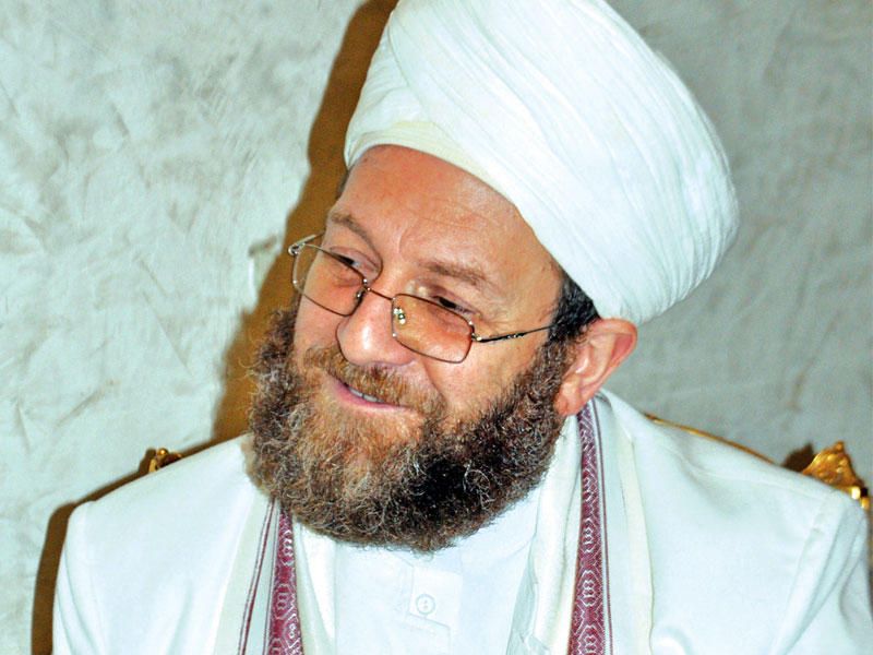 عميد كلية المدينة للدراسات الإسلامية بأميركا محمد النينوي 