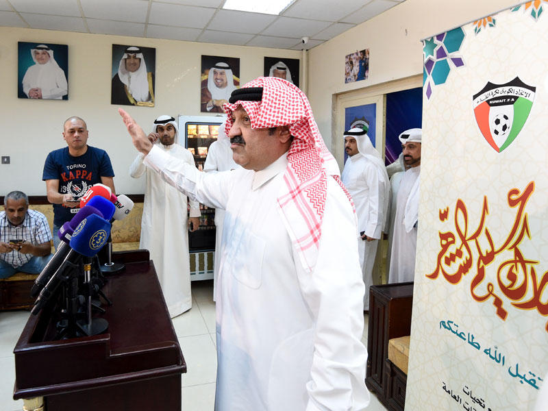 اليوسف بعد تزكيته وفي الإطار مستفبلاً الفهد