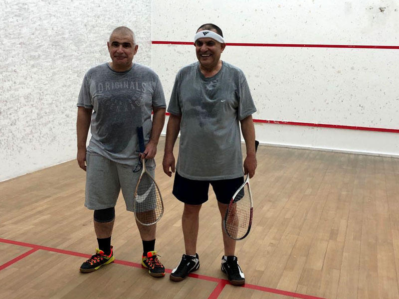 الصقر والمسلم