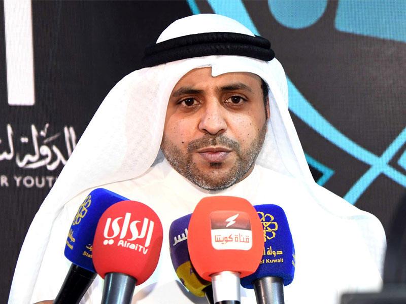 وزير الإعلام وزير الدولة لشؤون الشباب محمد الجبري