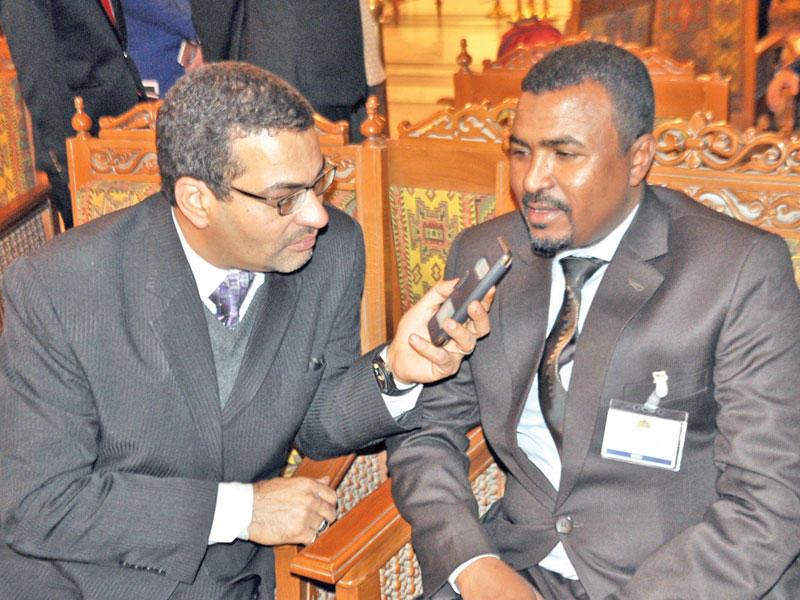 هارون جنية متحدثاً إلى محرر «الجريدة»