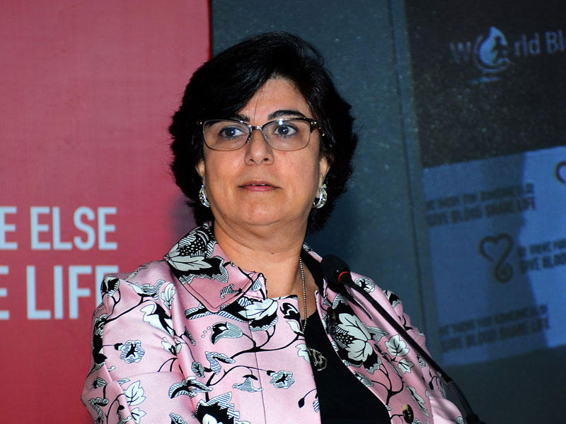  مديرة إدارة خدمات نقل الدم في وزارة الصحة د. ريم الرضوان