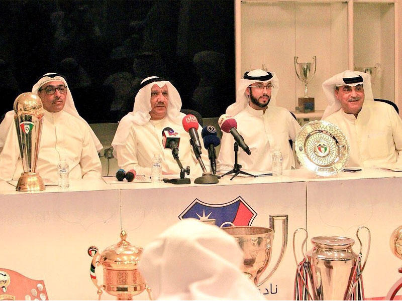 الراشد مترئساً الجمعية العمومية