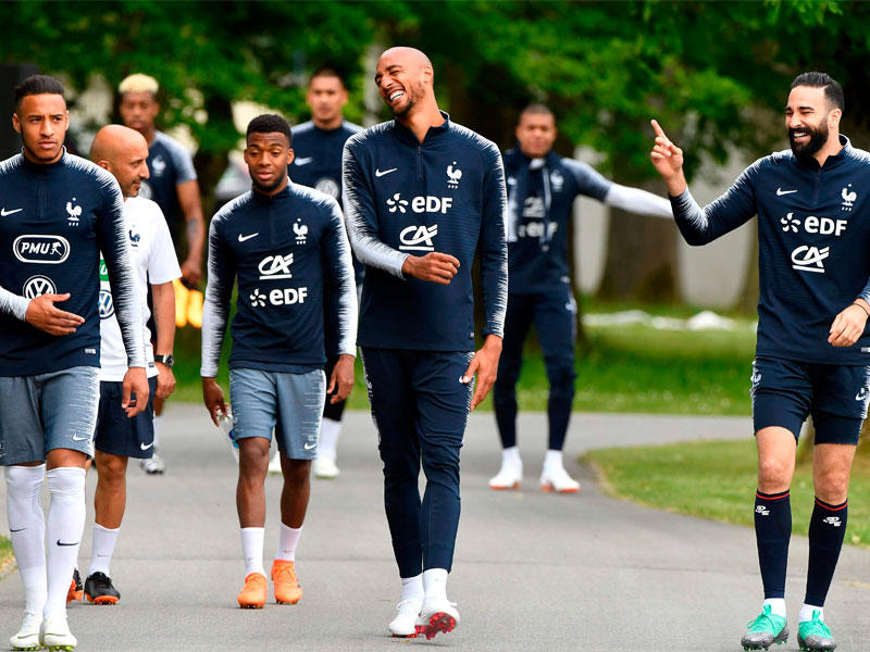 لاعبو المنتخب الفرنسي