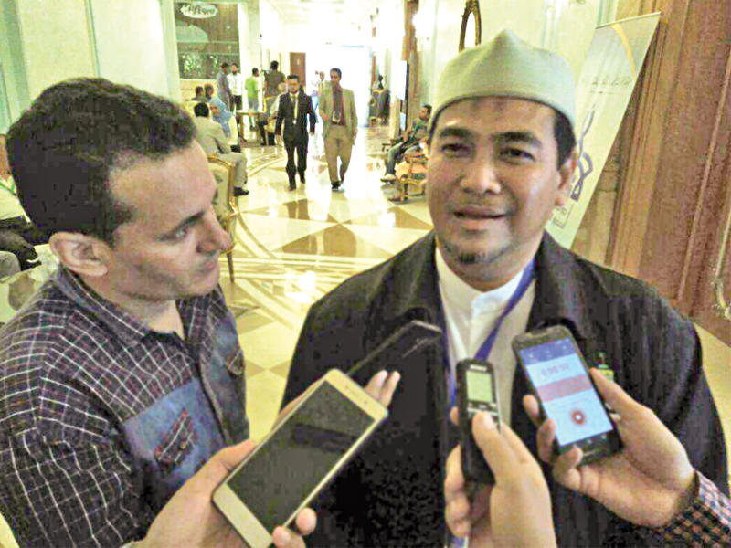 رسلي عثمان متحدثاً إلى محرر «الجريدة»