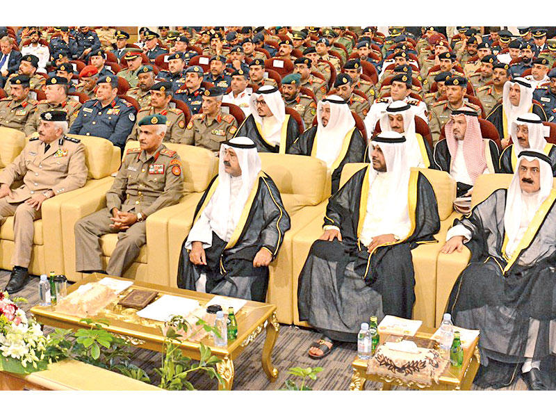 النائب الأول خلال حفل تخريج الدورة 