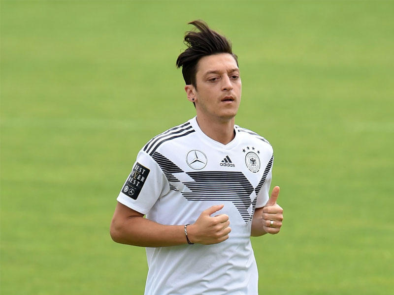 مسعود أوزيل