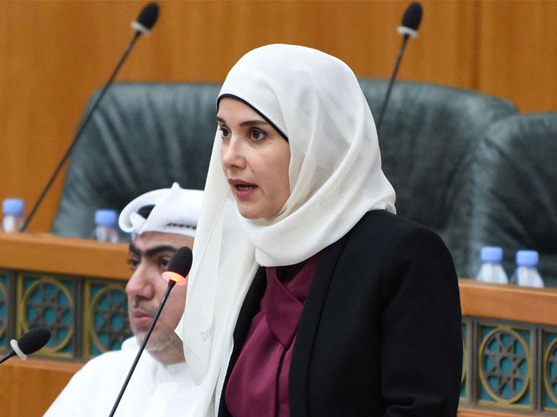 وزيرة الدولة لشؤون الإسكان وزيرة الدولة لشؤون الخدمات، د. جنان بوشهري