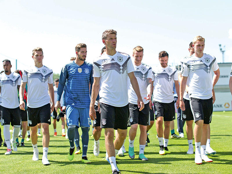 جانب من تدريبات المنتخب الألماني