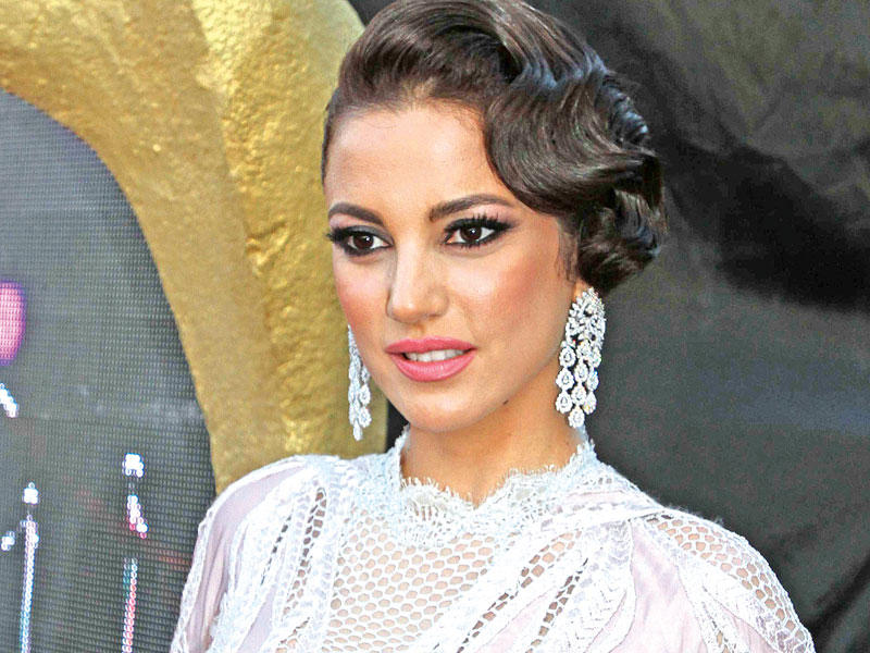  النجمة التونسية درة