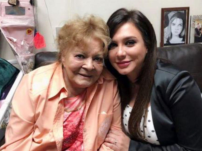 سلاف فواخرجي ونادية لطفيn