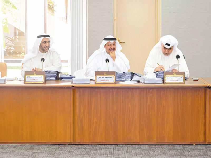 اجتماع سابق للجنة التشريعية