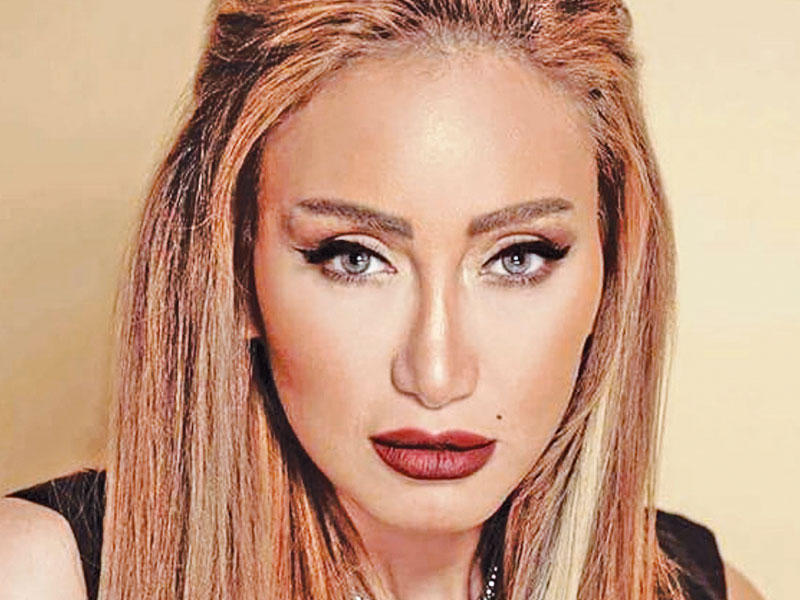  الإعلامية ريهام سعيد 