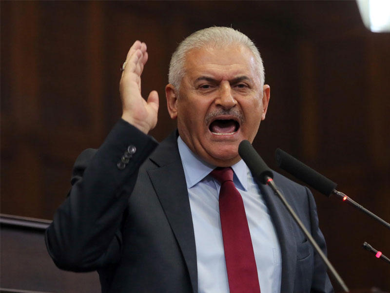  رئيس الوزراء التركي الإسلامي المحافظ بن علي يلدريم