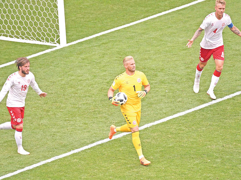 لاعبو المنتخب الدنماركي خلال المواجهة أمام أسترالياn