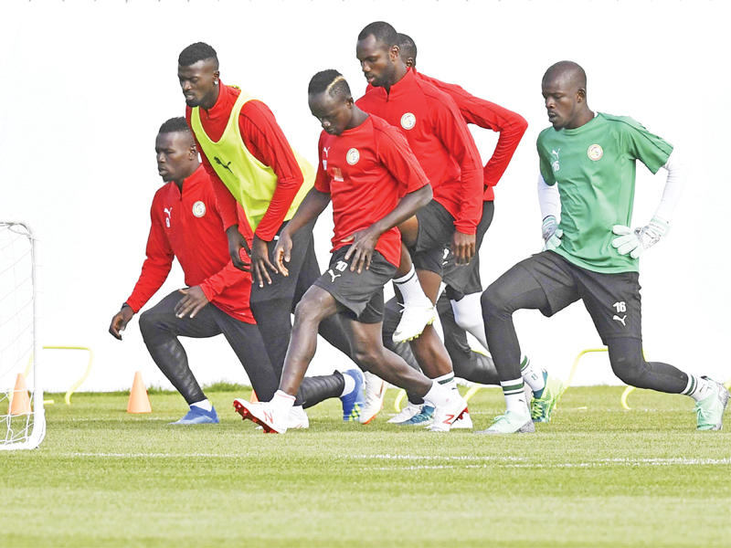 جانب من تدريبات السنغال