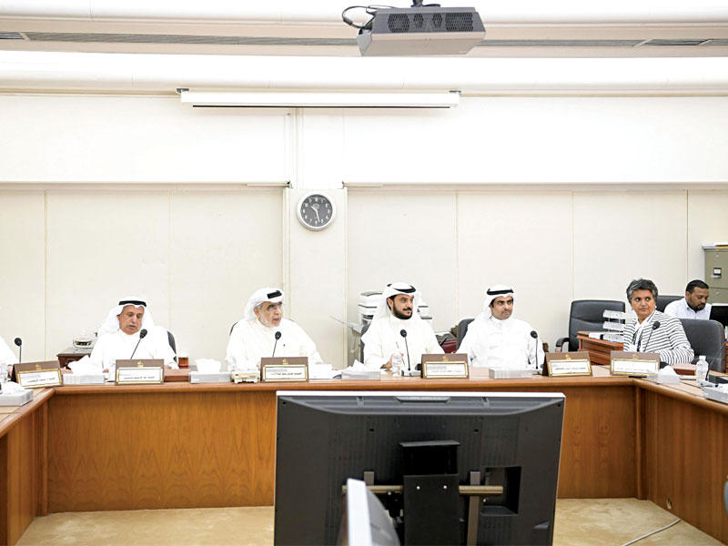 «الميزانيات» في اجتماعها أمس