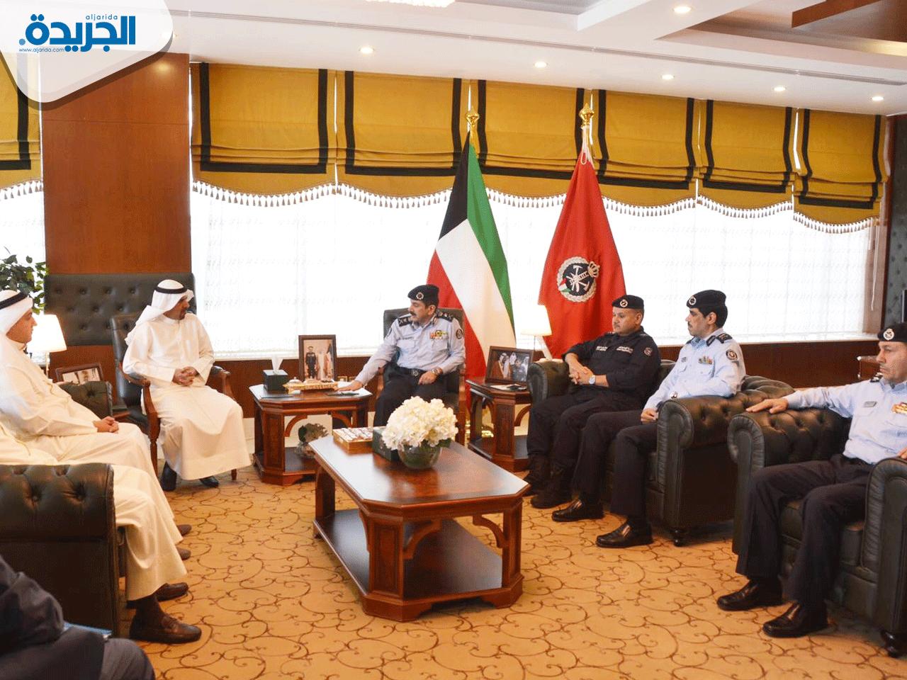 المكراد يبحث مع ادارة (الأفنيوز) فتح مكتب للوقاية وآخر للمكافحة والإنقاذ