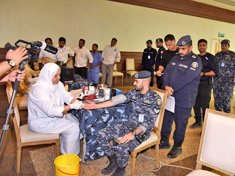 جانب من حملة التبرع بالدم