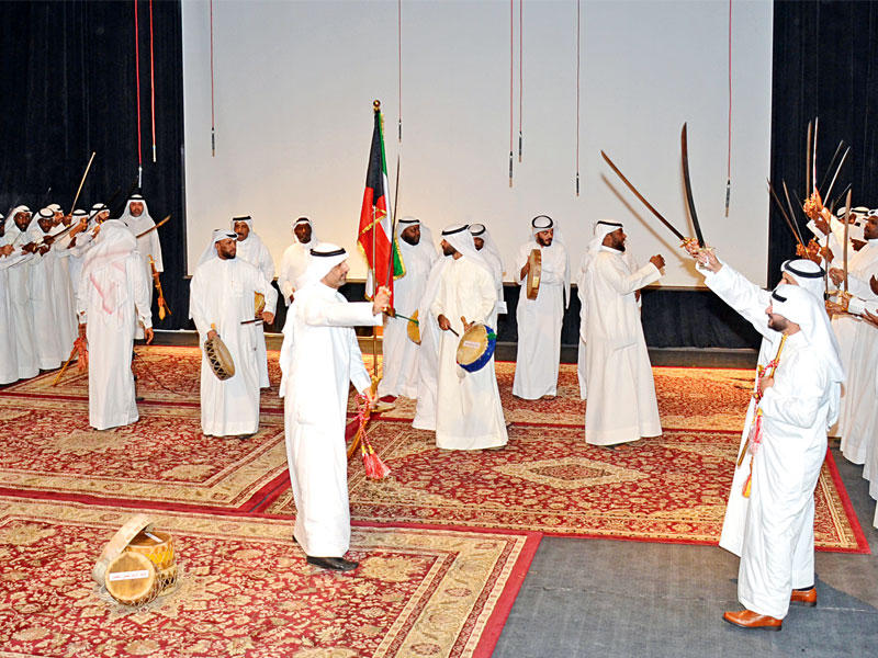 فرقة الزايد للفنون الشعبيةn