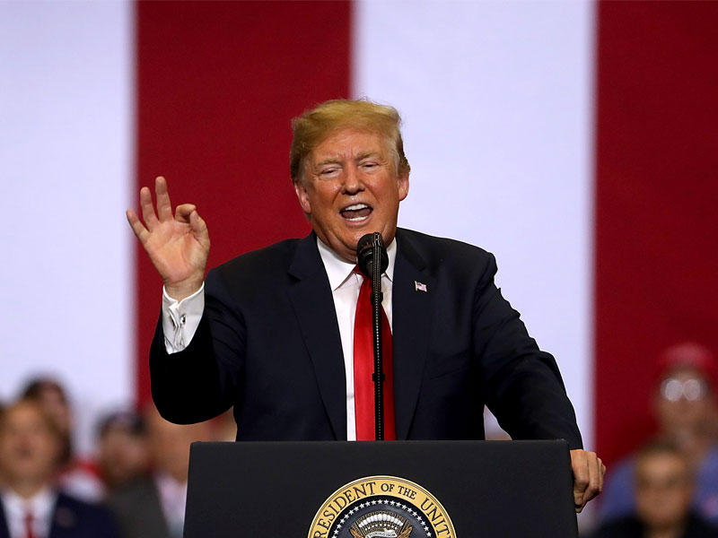  الرئيس دونالد ترامب