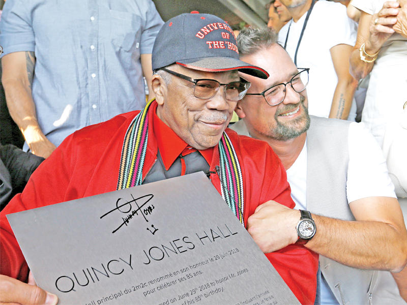 كوينسي جونز وماتيو جاتون