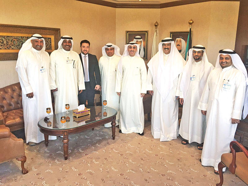 التويجري والمضف ومسؤولو «بوبيان» و «التطبيقي» في لقطة جماعية 