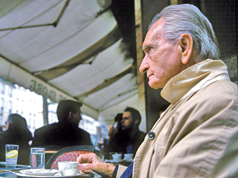 ألبير قصيري