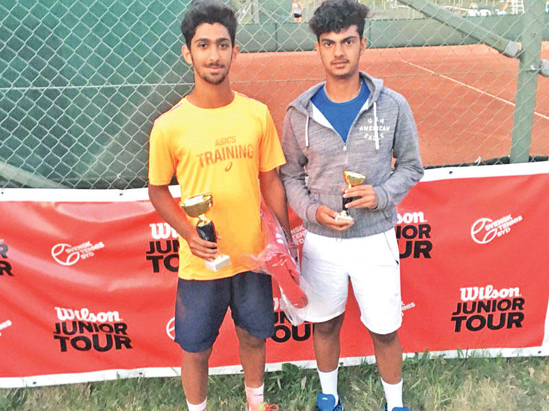 بدر عبدالعزيز وعلي الشطي