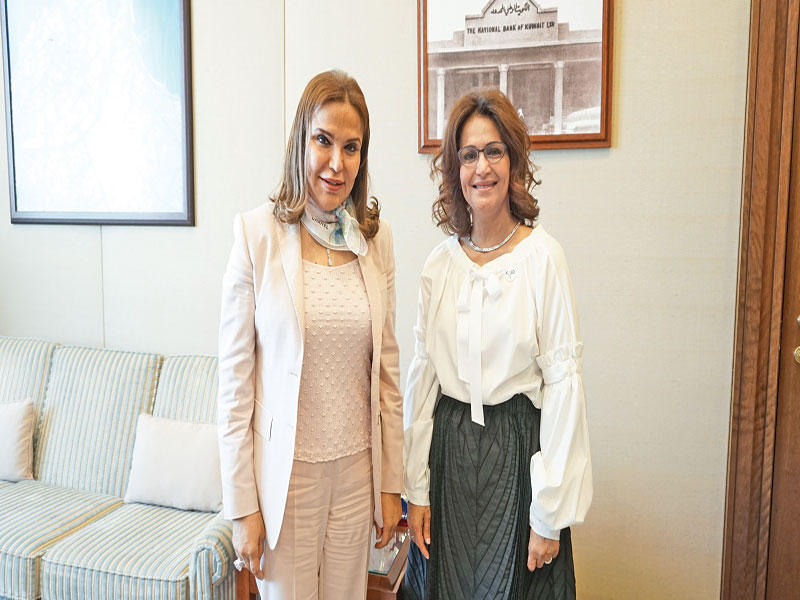 شيخة البحر وآمال الساير