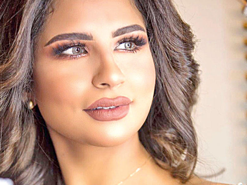  الفنانة الشابة سعودة