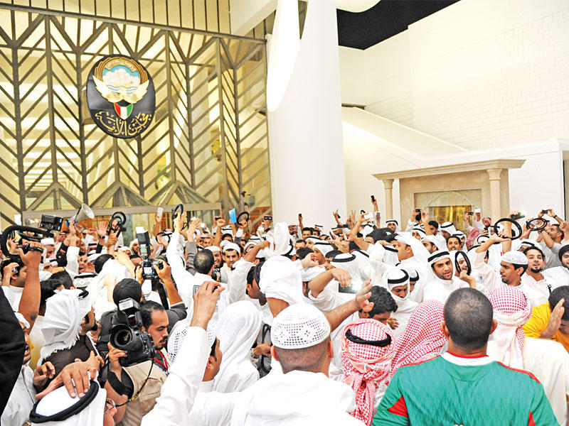 صورة أرشيفية لحادثة دخول المجلس