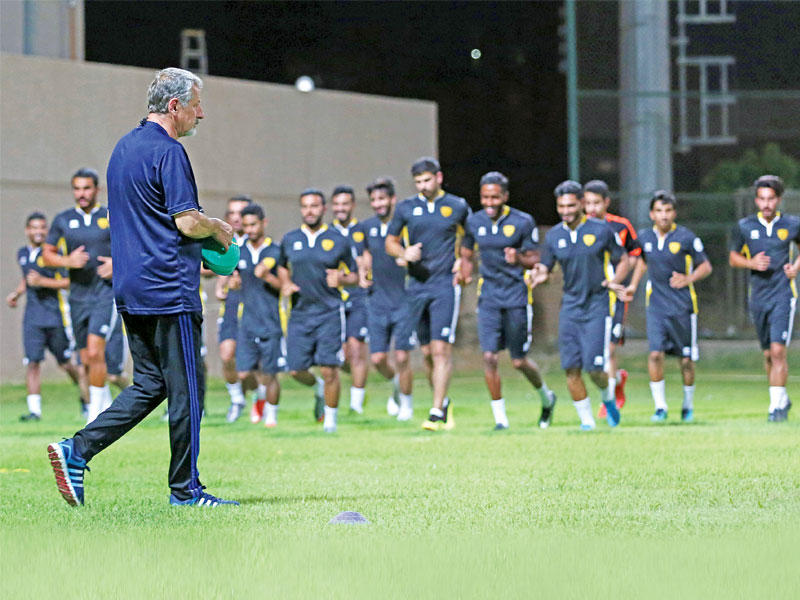 مارين يشرف على التدريب الأول للأصفر (تصوير جورج رجي)