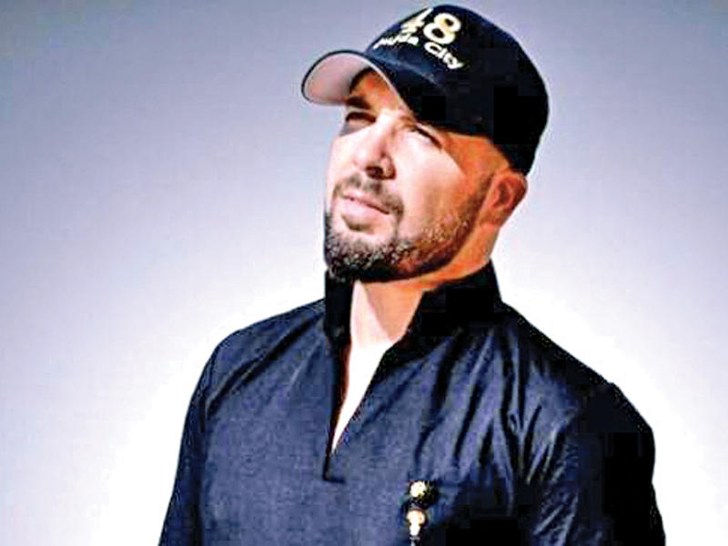 نجم الأغنية المغربية عبدالحفيظ الدوزي