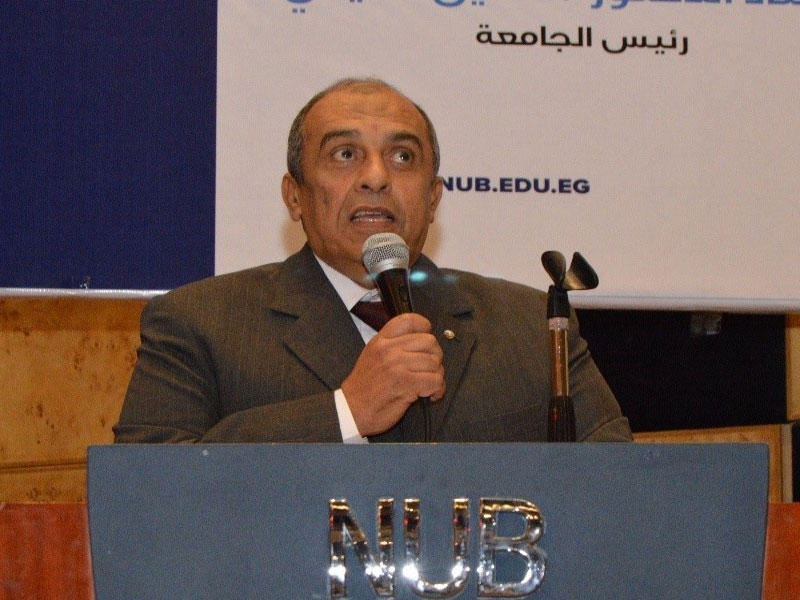 وزير الزراعة واستصلاح الأراضي، عز الدين أبو ستيت