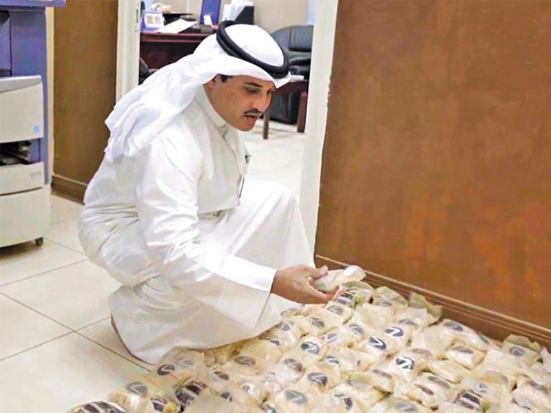 الجلاوي يتفقد إحدى الضبطيات