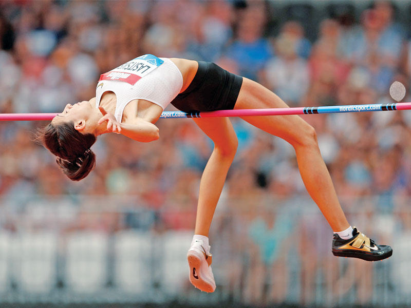 لاسيتسكيني لحظة الوثب