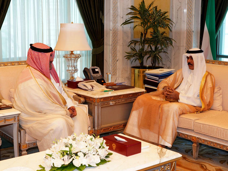 ولي العهد مستقبلاً ثامر العلي أمس