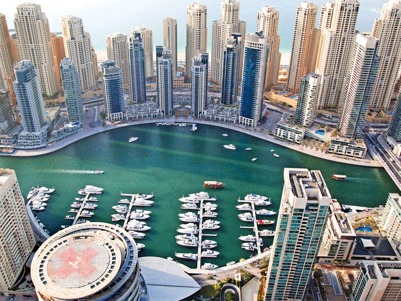 آلاف الوحدات السكنية الفاخرة في مارينا دبي