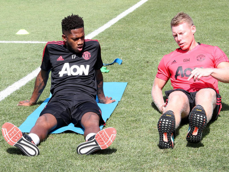 فريد في تدريبات اليونايتد