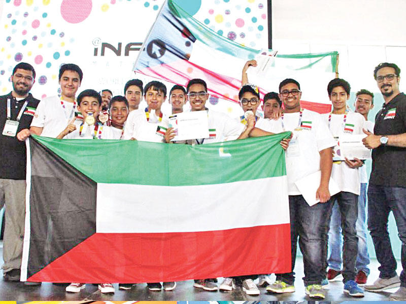 مشاركون في أحد أنشطة الأندية المدرسية الصيفية