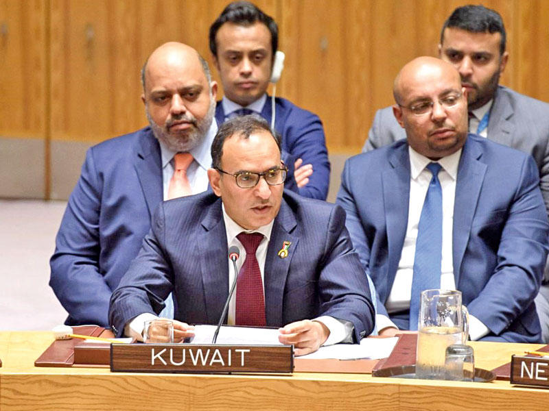 العتيبي يلقي كلمة الكويت 